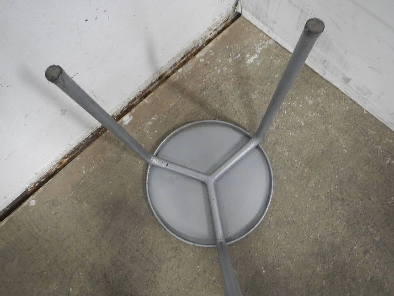 Grey painted iron stool, 1980s 6