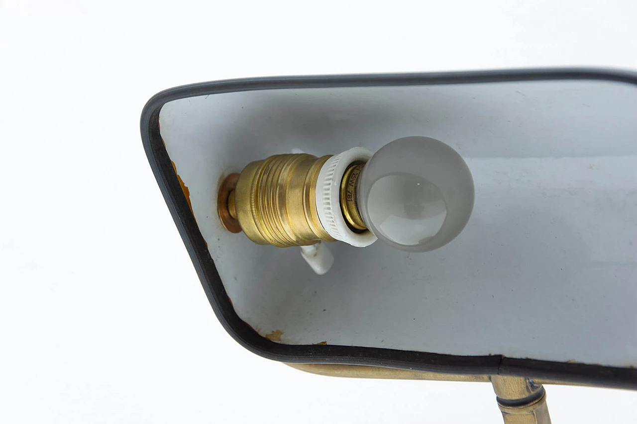 Art Deco gilded and green metal ministerial table lamp, 1930s 7