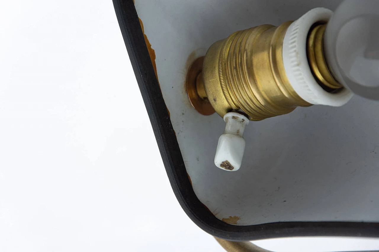 Art Deco gilded and green metal ministerial table lamp, 1930s 8