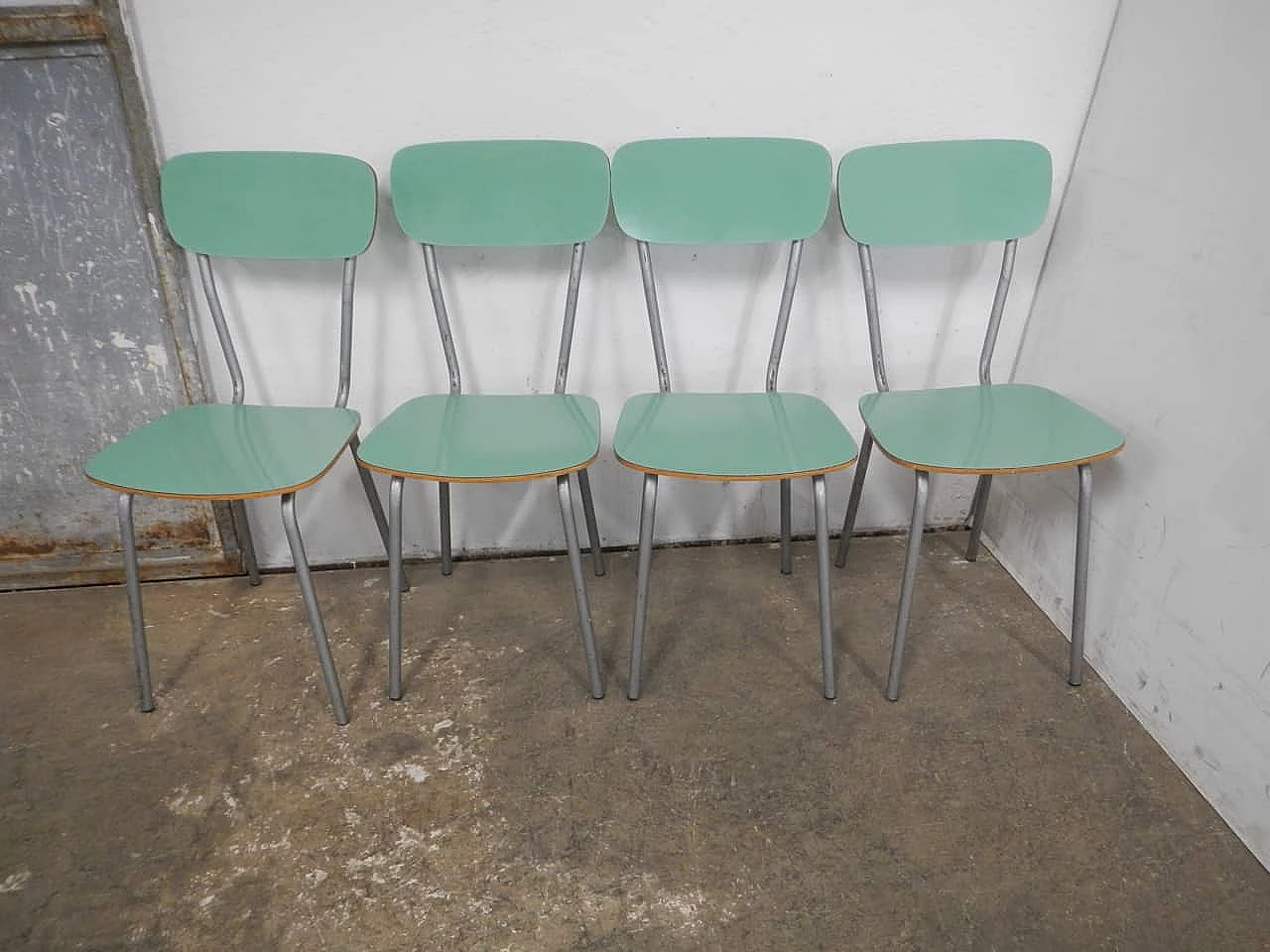 4 Chairs in green formica and metal, 1960s 1