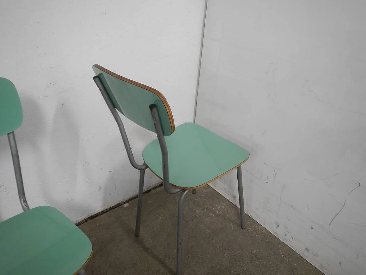 4 Chairs in green formica and metal, 1960s 5