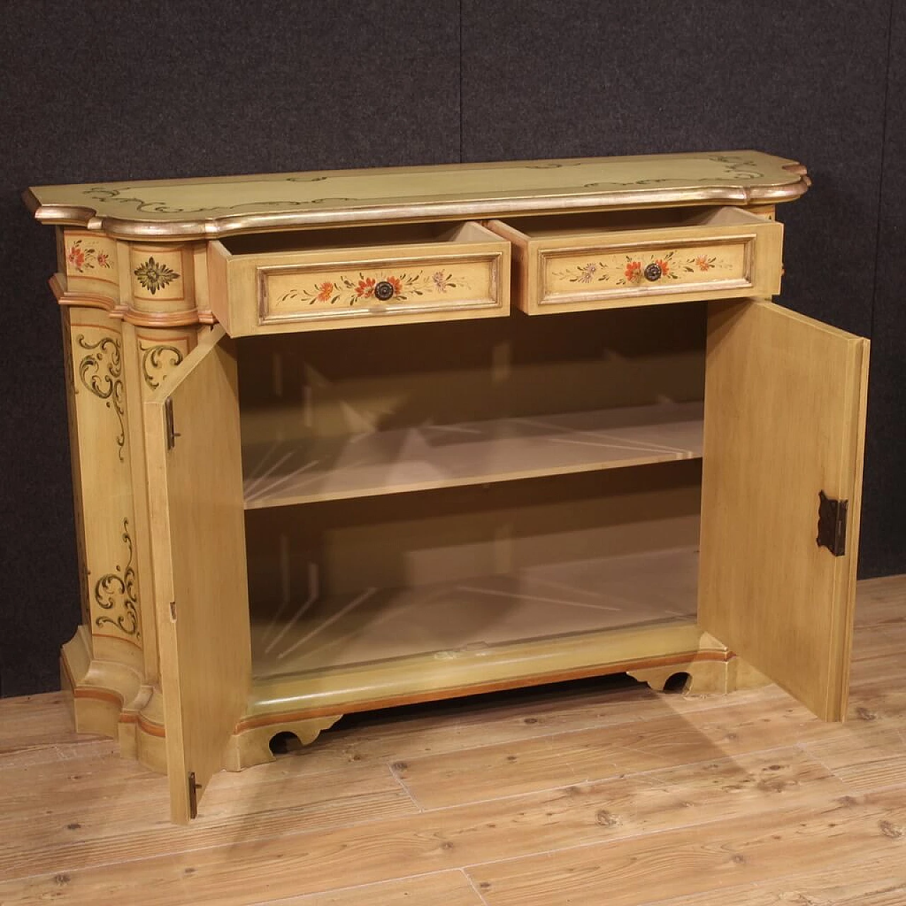 Carved, lacquered, silver-plated and hand-painted sideboard, 1960s 3