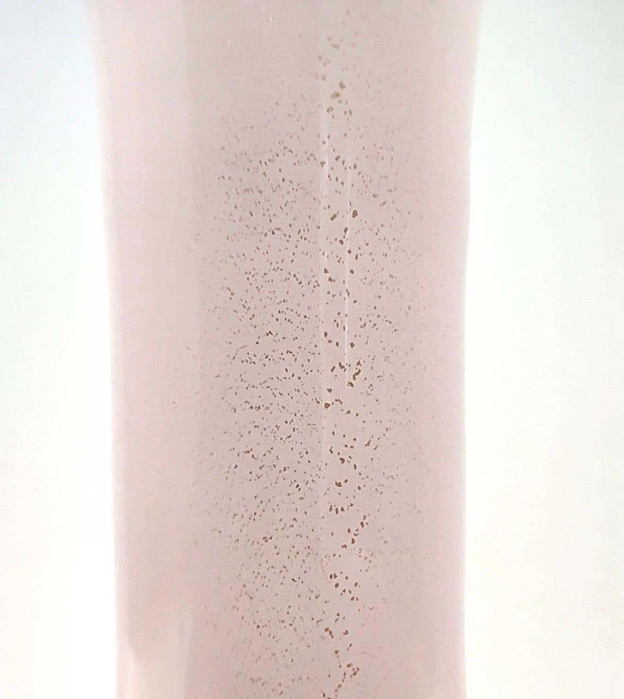 Vaso postmoderno in vetro di Murano incamiciato rosa con foglia d'oro di Salviati, anni '70 4