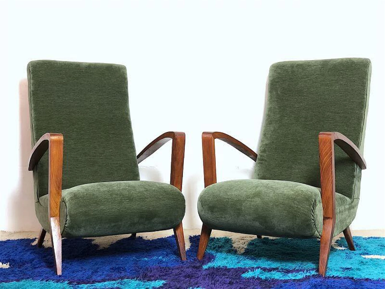 Pair of cherry-stained beech and green velvet armchairs, 1940s 2