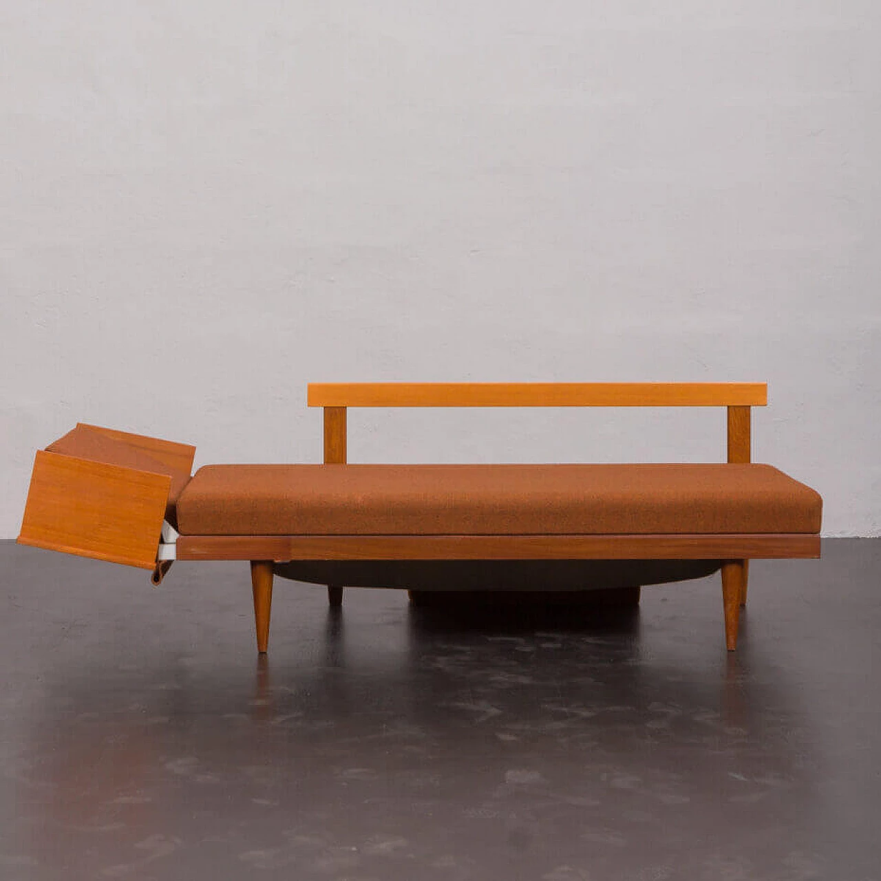 Svane daybed with dark orange wool upholstery by Igmar Relling for Ekornes, 1970s 6