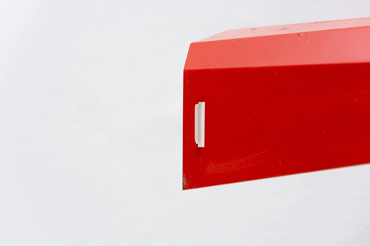 Lampada da scrivania con struttura cromata e paralume rosso di Josef Hurka per Napako, anni '60 6