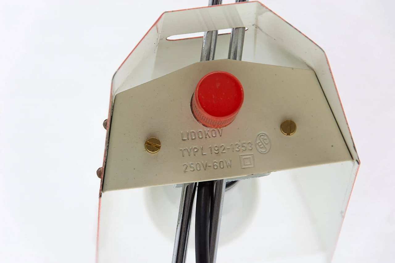 Lampada da scrivania con struttura cromata e paralume rosso di Josef Hurka per Napako, anni '60 10