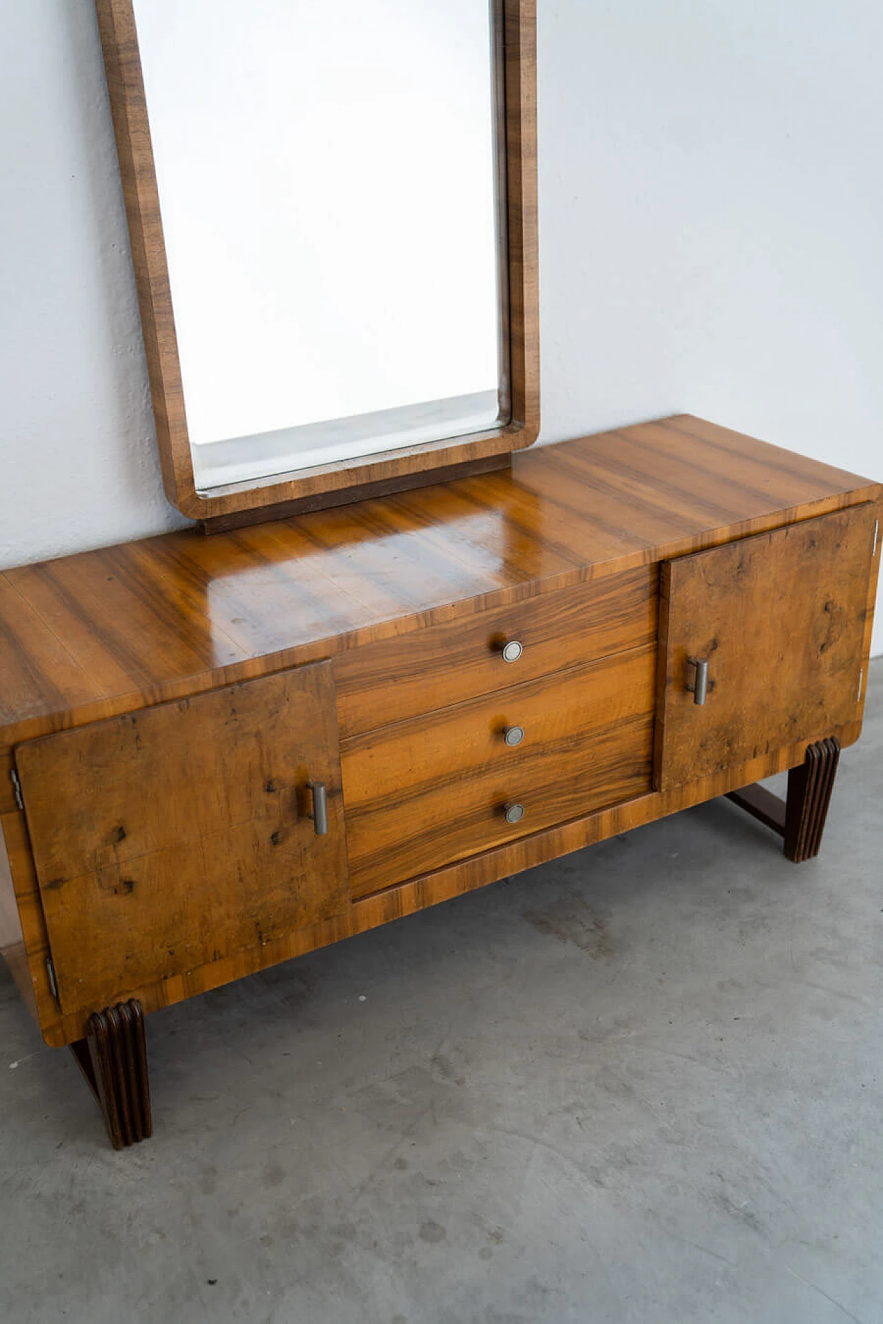 Walnut-root dresser with mirror, 1960s 2