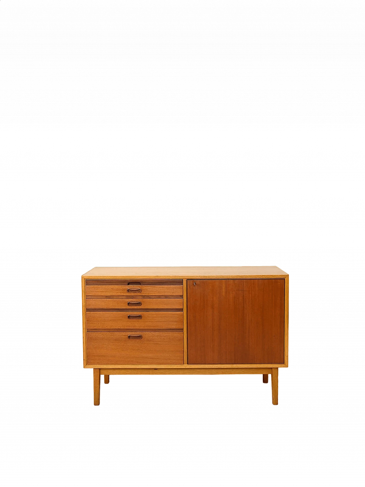 Small Scandinavian sideboard with pull-out top, 1960s 15