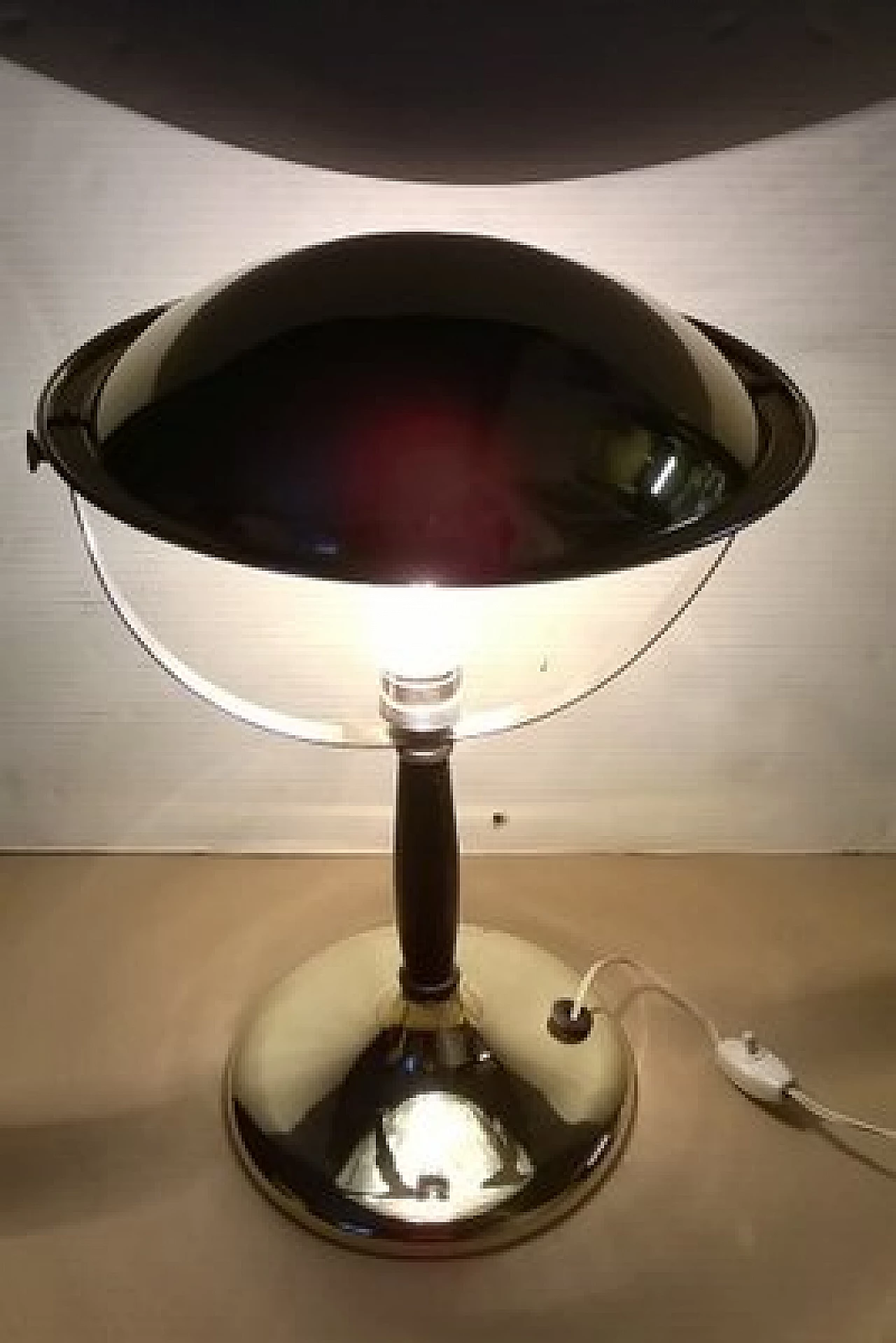 Lampada da tavolo in ottone di Gardoncini per Zerowatt, anni '40 7