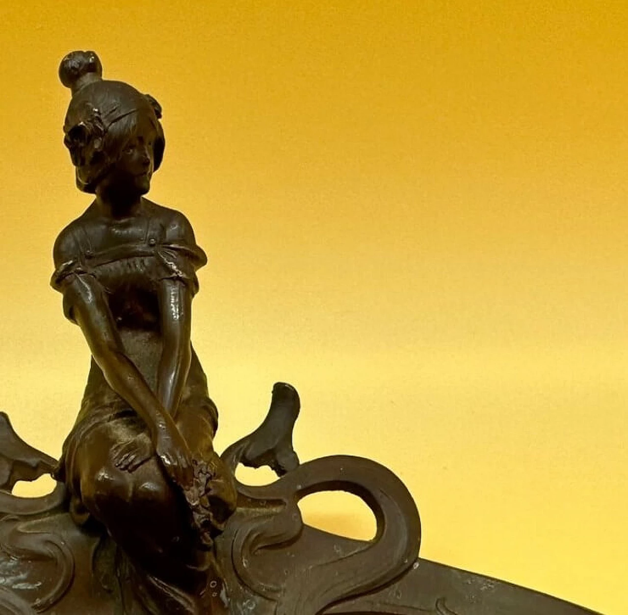 Svuota tasche con fanciulla seduta in laghetto con ninfee, inizio '900 3