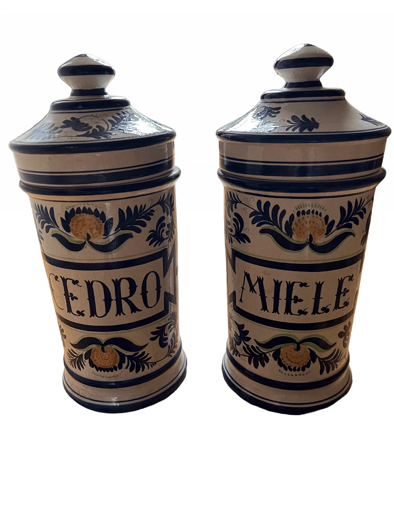 Coppia di vasi da farmacia in ceramica dipinta, anni '50 11