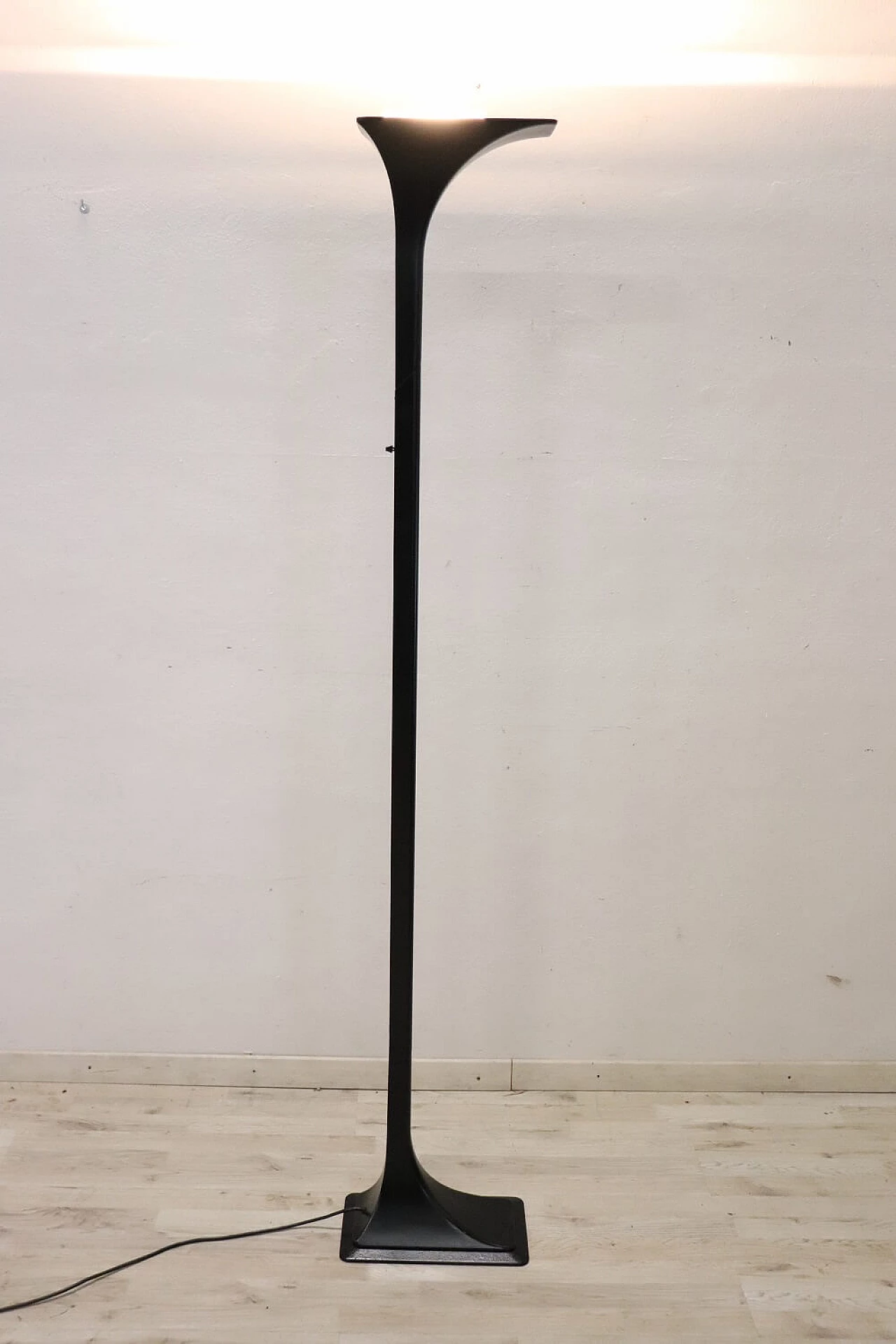 Solaris floor lamp in black metal by Tre Ci Luce, 1970s 2