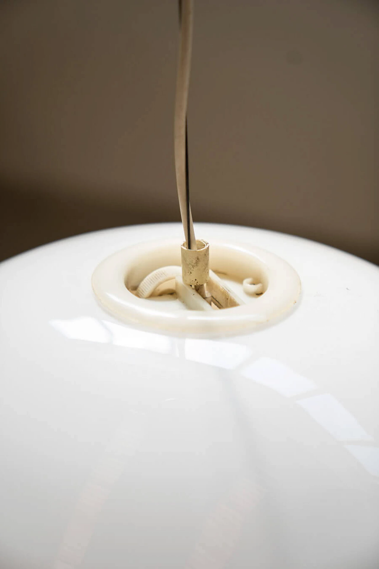 Opaline glass ceiling lamp by Pier Giacomo and Achille Castiglioni for Flos, 1960s 2