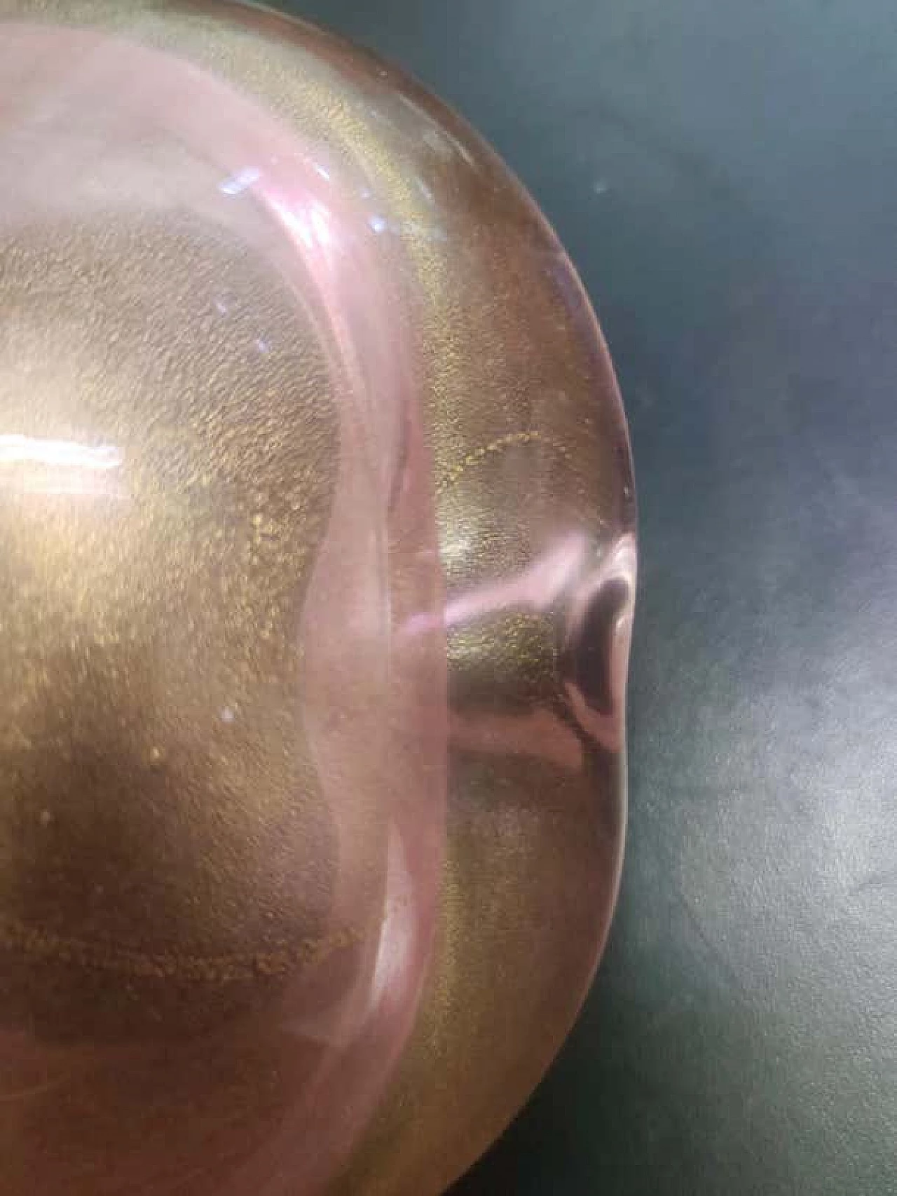 Peach-pink Murano glass ashtray with gold leaf, 1960s 3