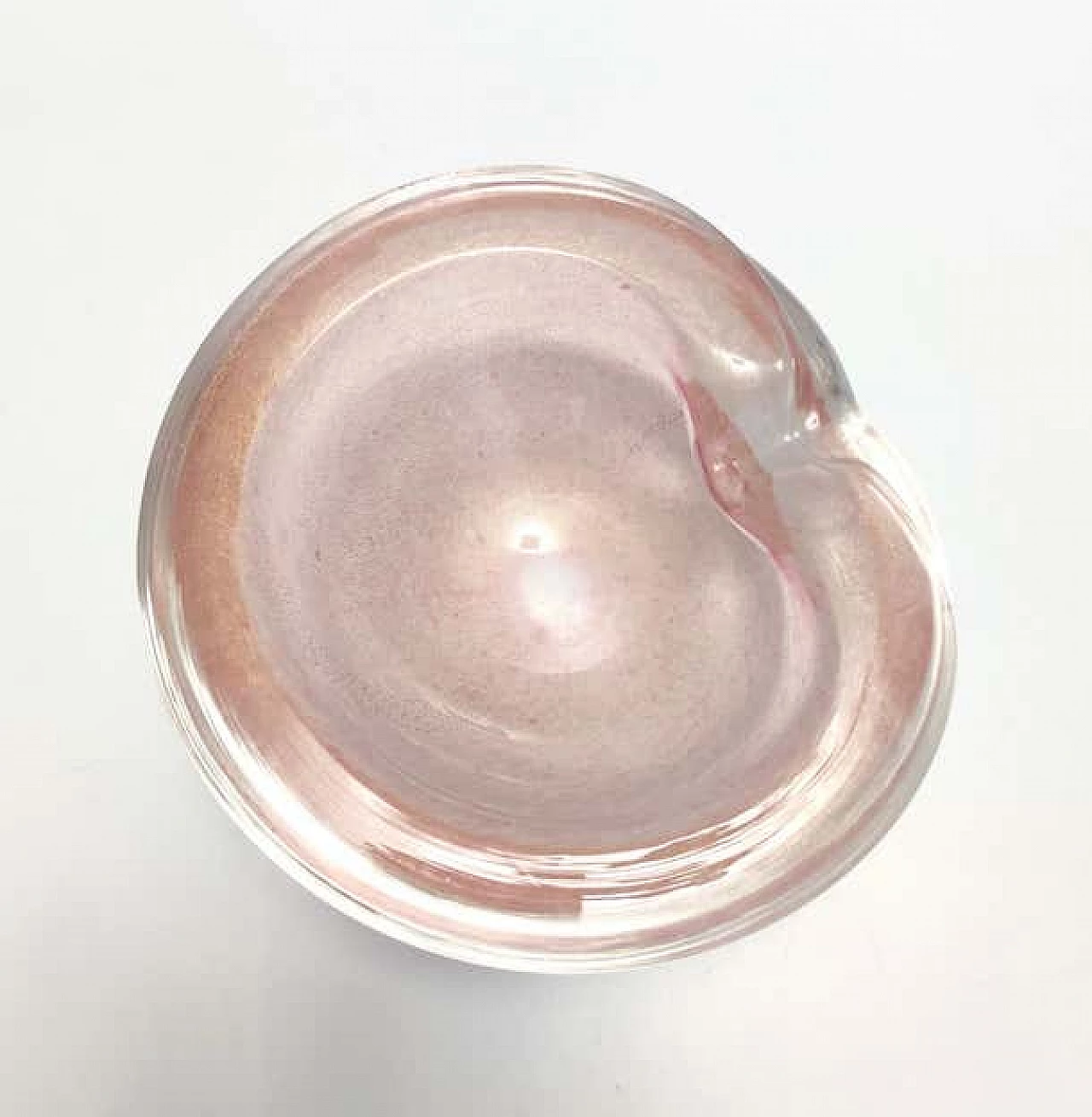 Peach-pink Murano glass ashtray with gold leaf, 1960s 11