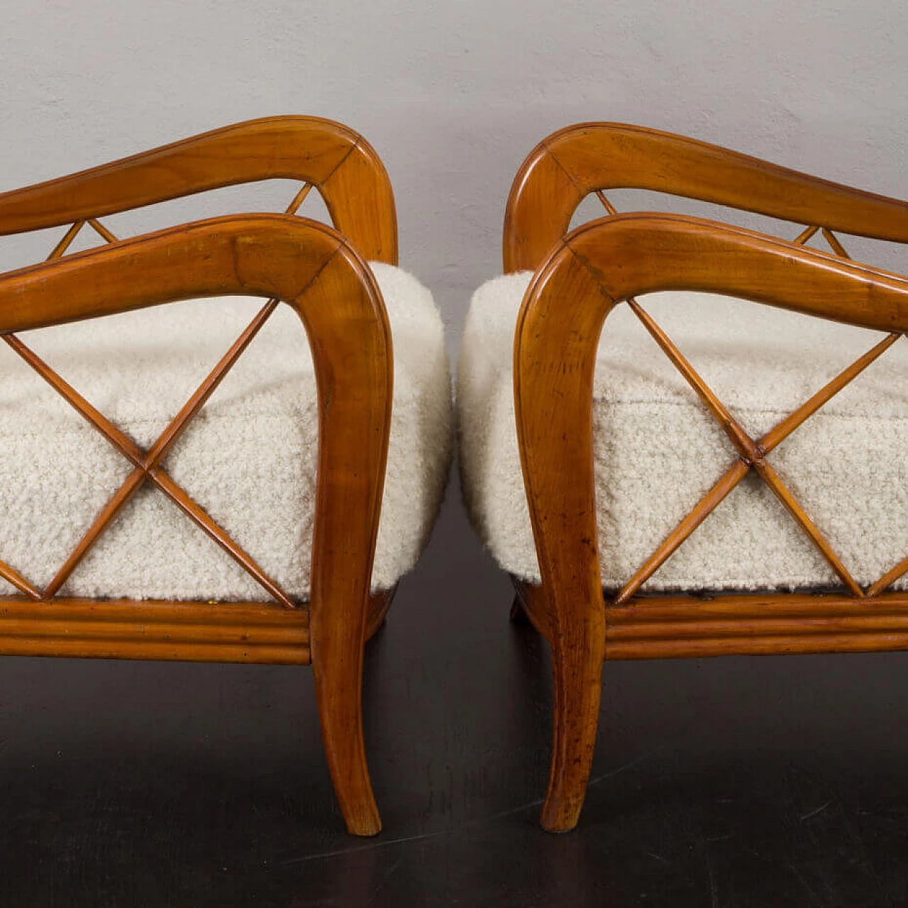 Pair of armchairs in natural boucle fabric and cherry wood by Paolo Buffa, 1950s 12