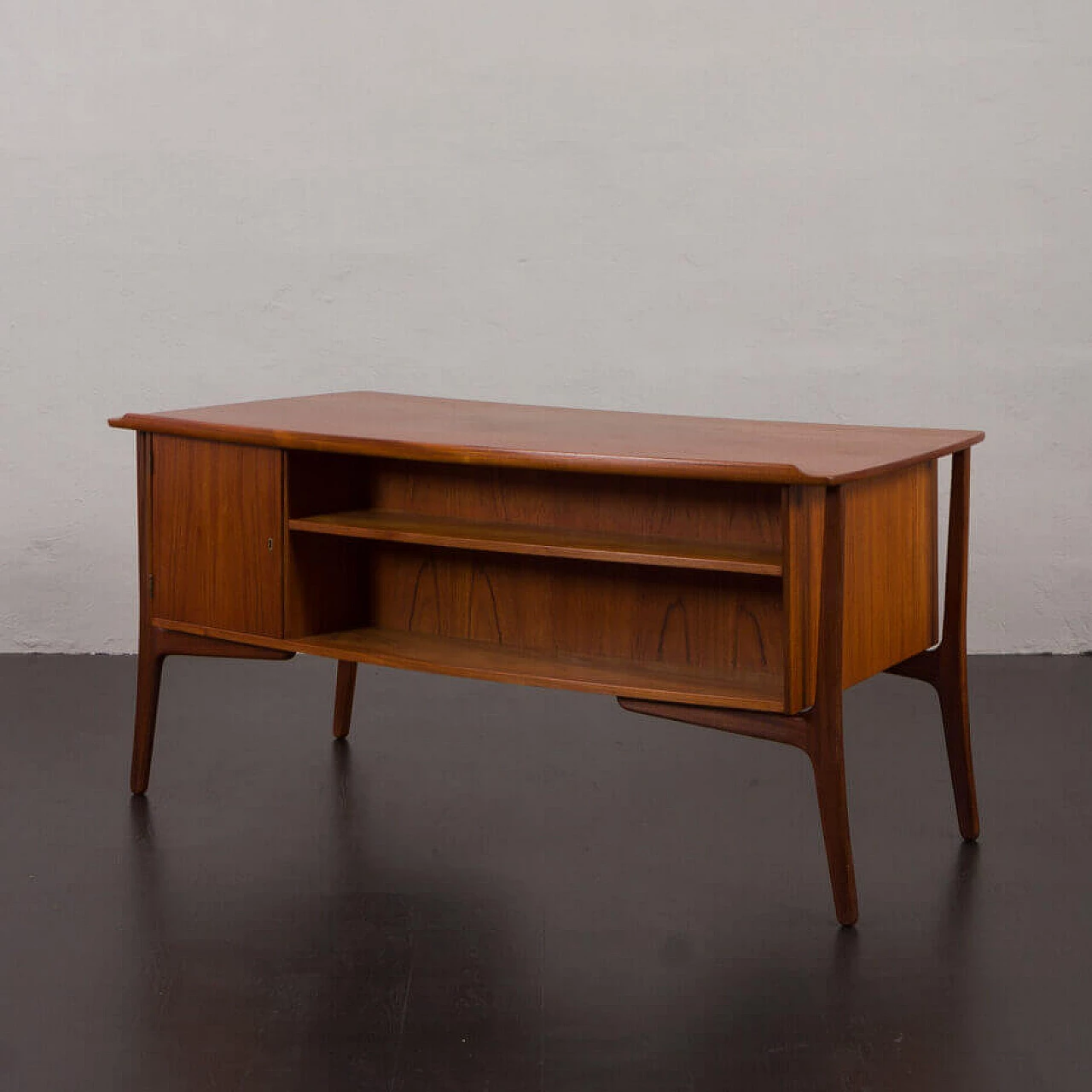 Danish teak desk by Svend Aage Madsen for HP Hansen, 1960s 7