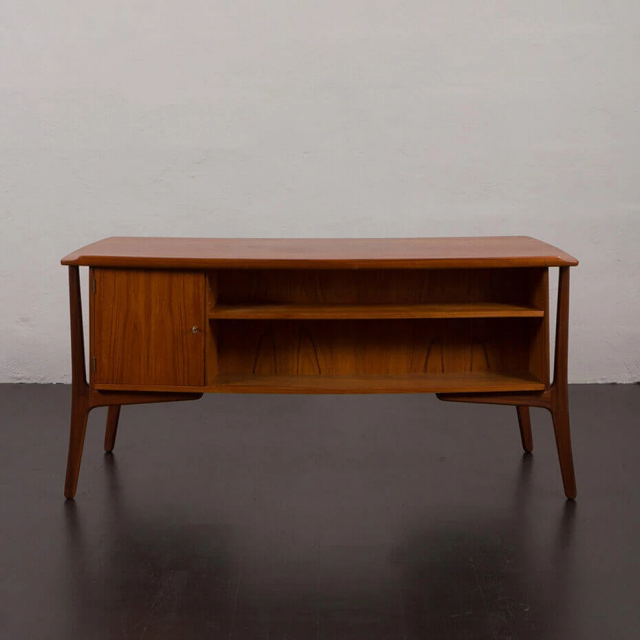 Danish teak desk by Svend Aage Madsen for HP Hansen, 1960s 10