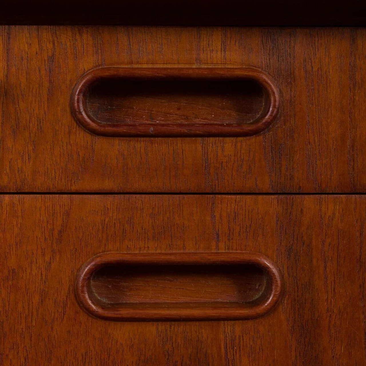 Danish teak desk by Svend Aage Madsen for HP Hansen, 1960s 18