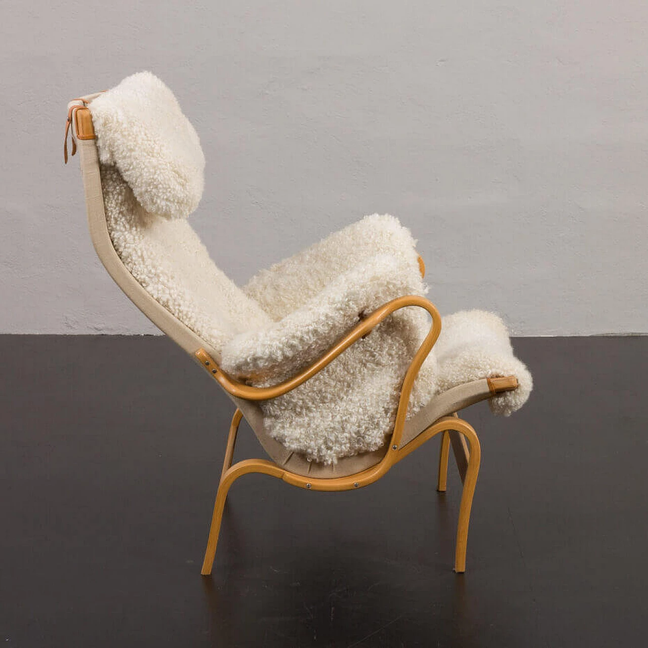 Pernilla armchair in bent beech and natural sheepskin by Bruno Mathsson for Dux, 1960s 4