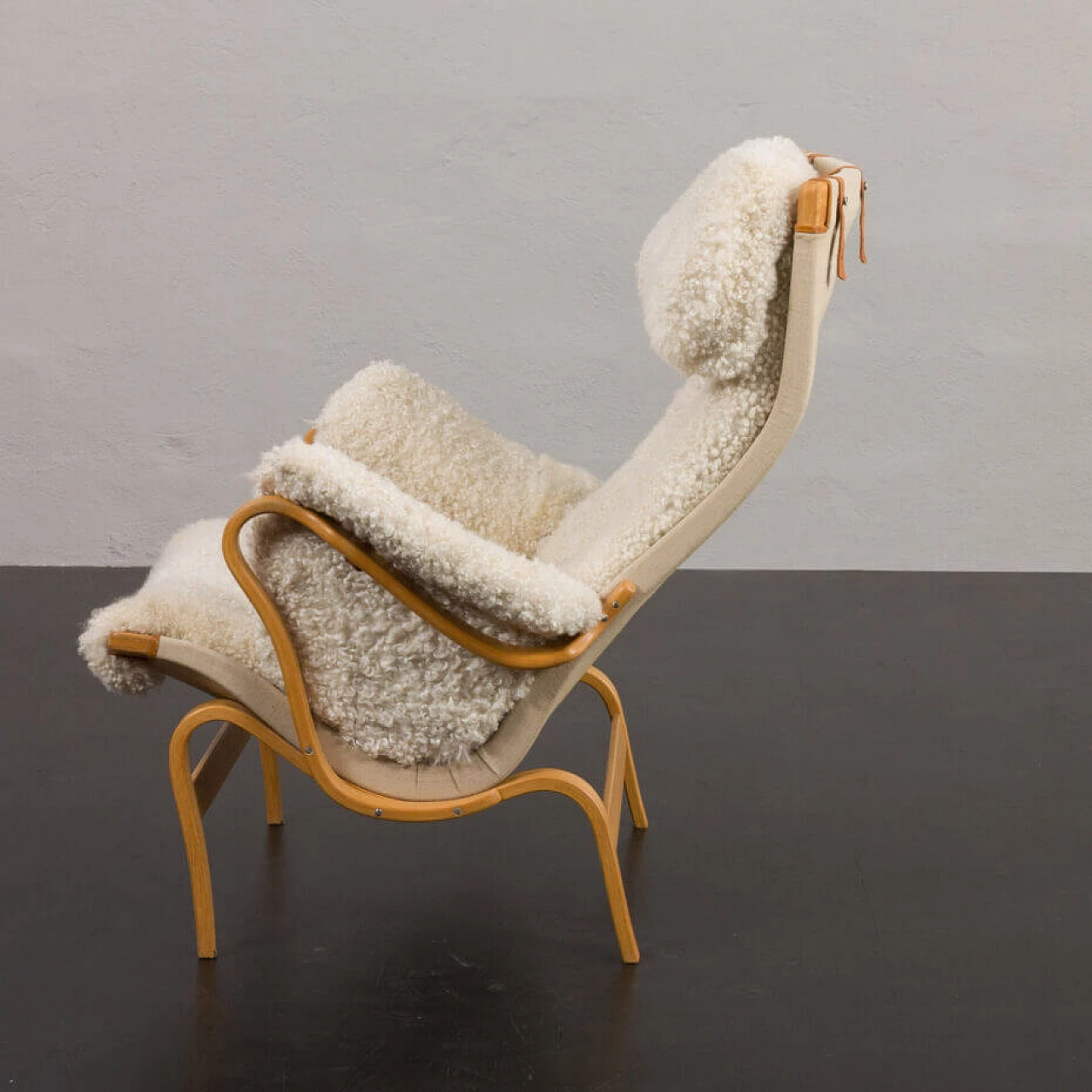 Pernilla armchair in bent beech and natural sheepskin by Bruno Mathsson for Dux, 1960s 6