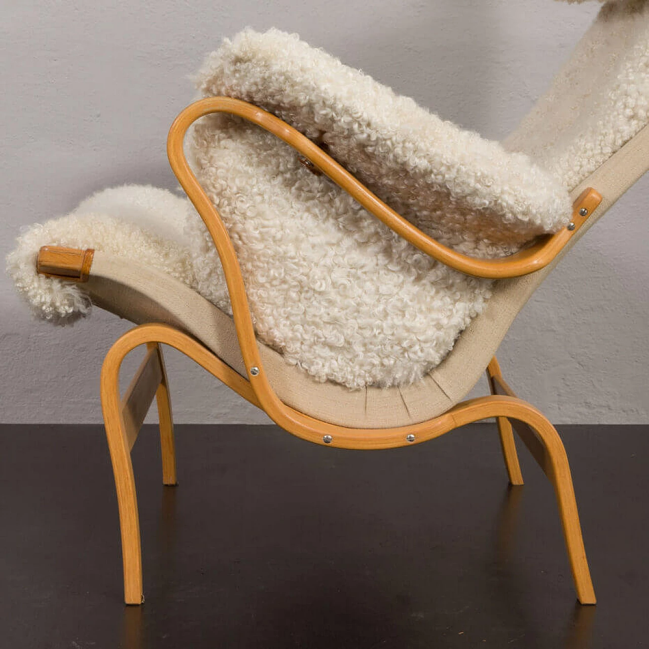 Pernilla armchair in bent beech and natural sheepskin by Bruno Mathsson for Dux, 1960s 15