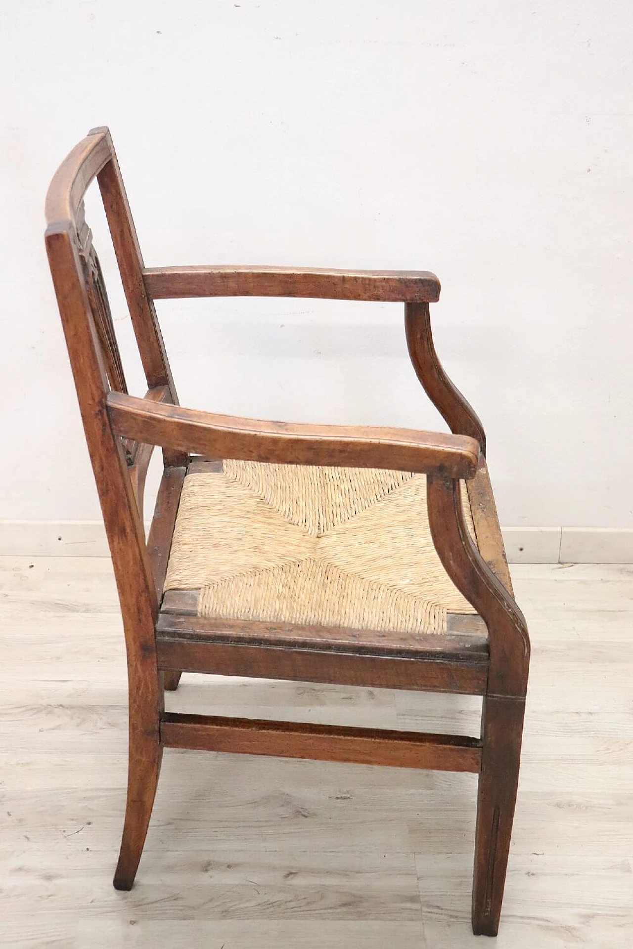 Louis XVI solid walnut armchair with straw seat, 18th century 3