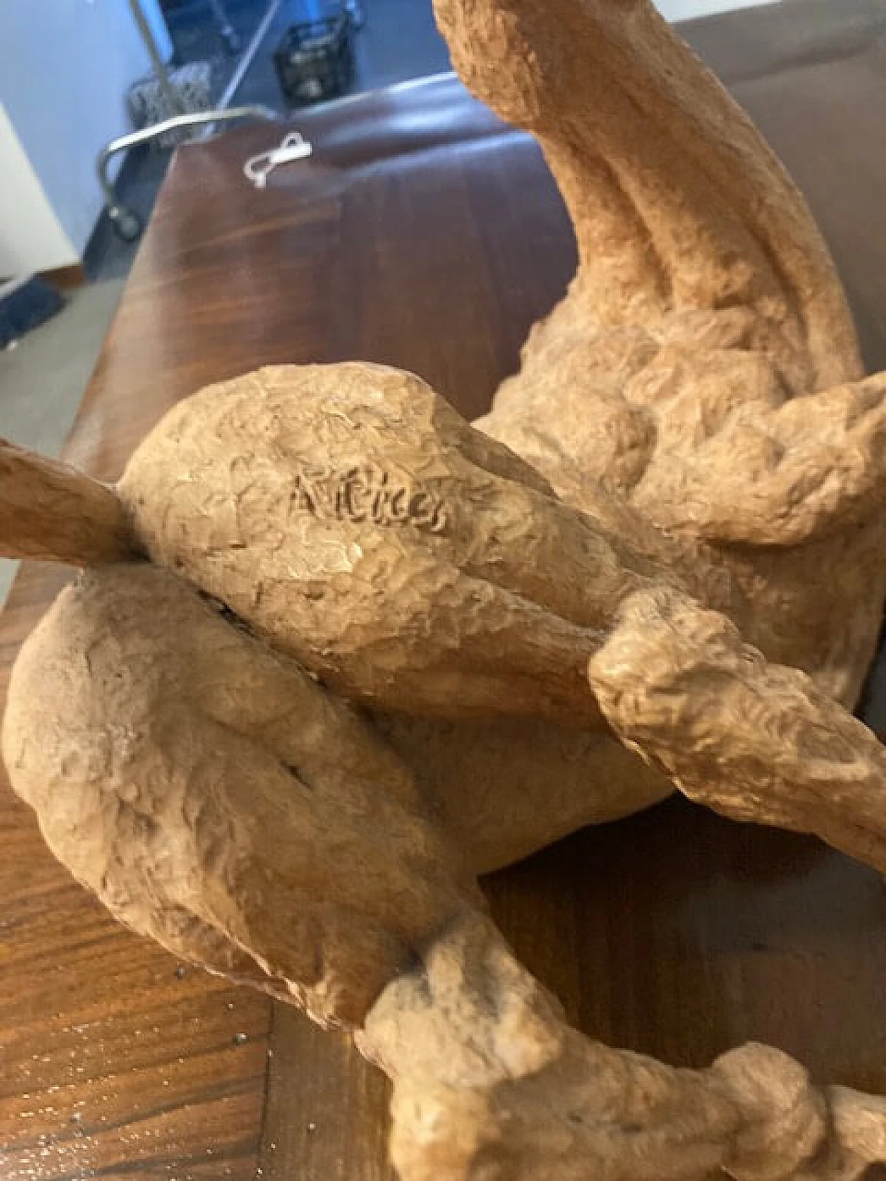 Scultura raffigurante cavallo in terracotta di Alberto Ricci, anni '70 9