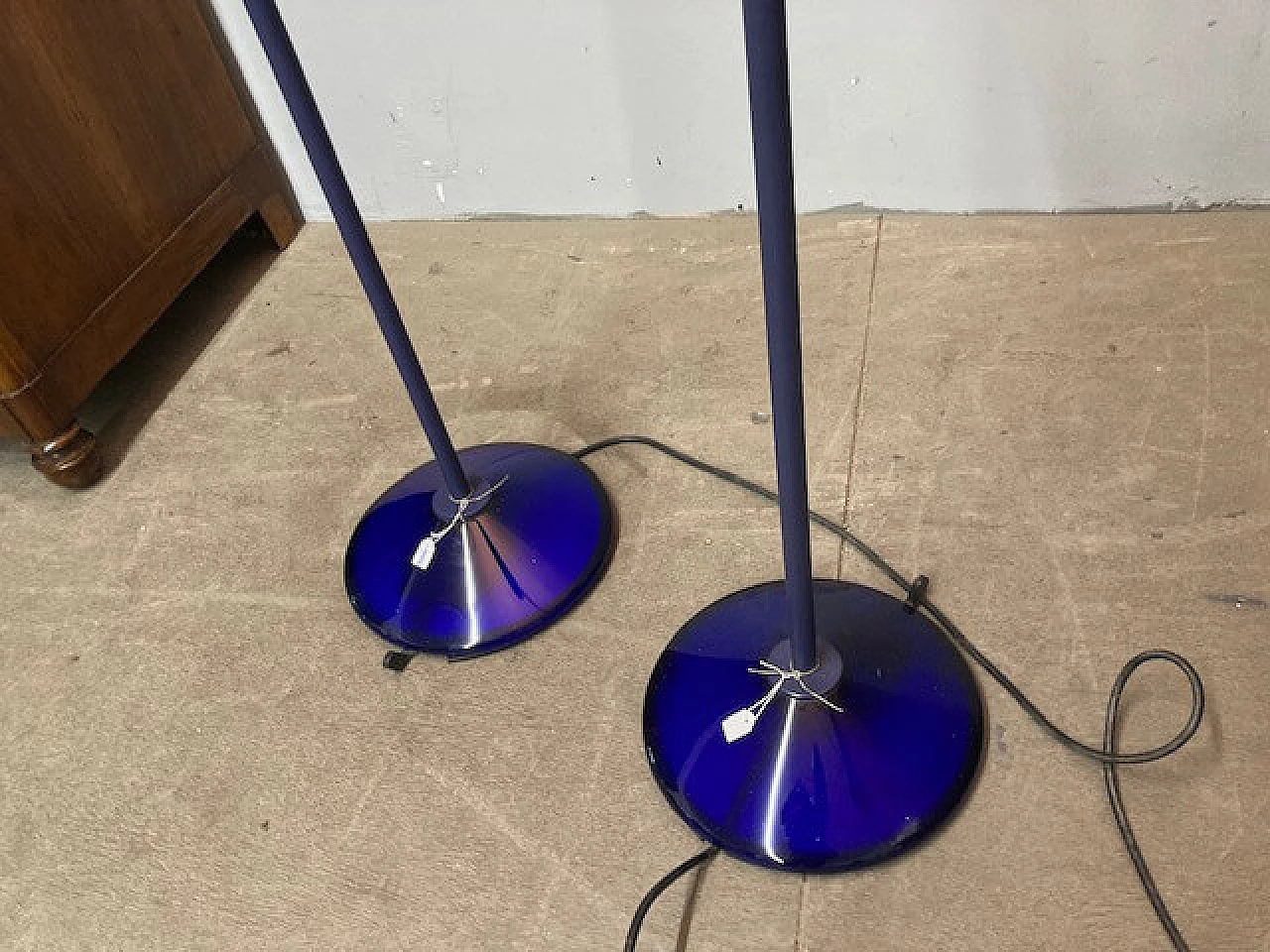 Pair of Jill floor lamps in blue glass and metal by Arteluce, 1980s 11