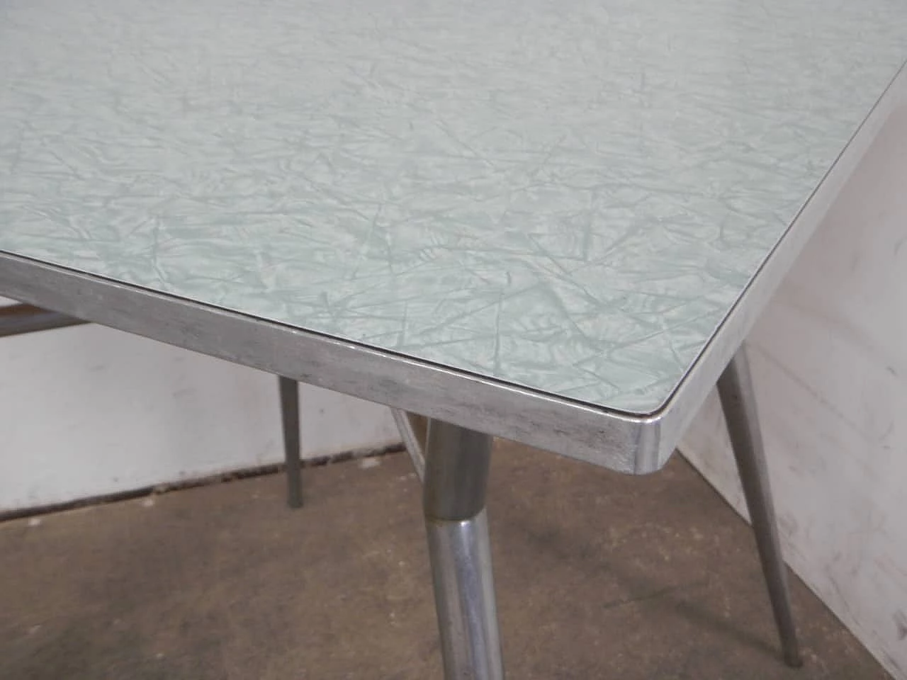 Metal leg table with green formica top, 1950s 8