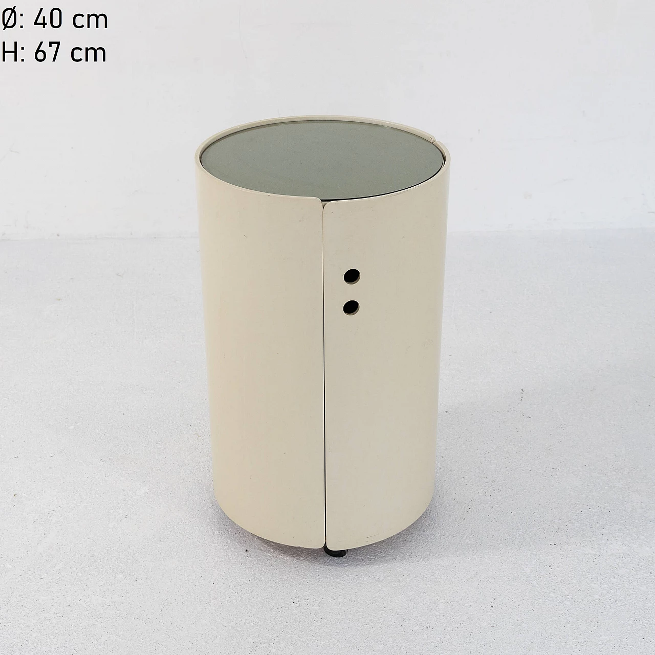 Comodino con anta in legno laccato e piano in vetro, anni '70 7