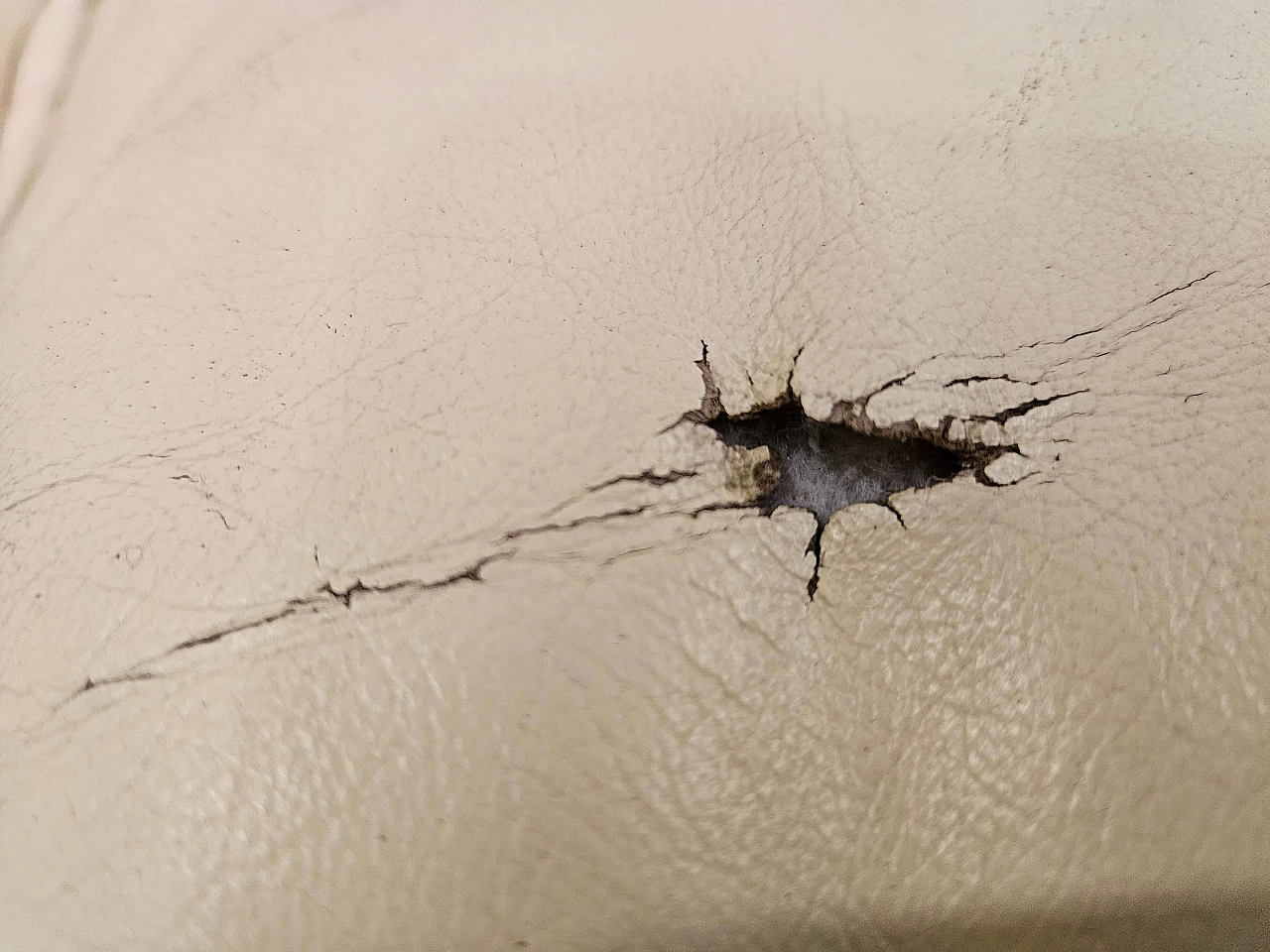 Leather and suede modular corner sofa, 1970s 22