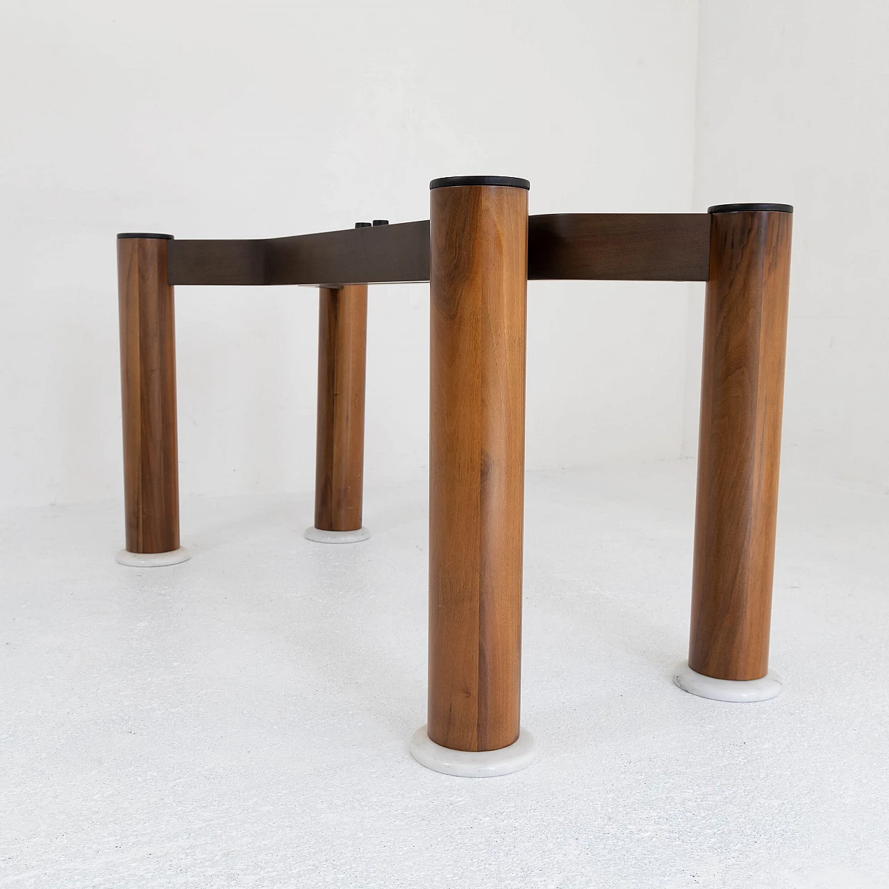 Walnut and white marble table, 1970s 9