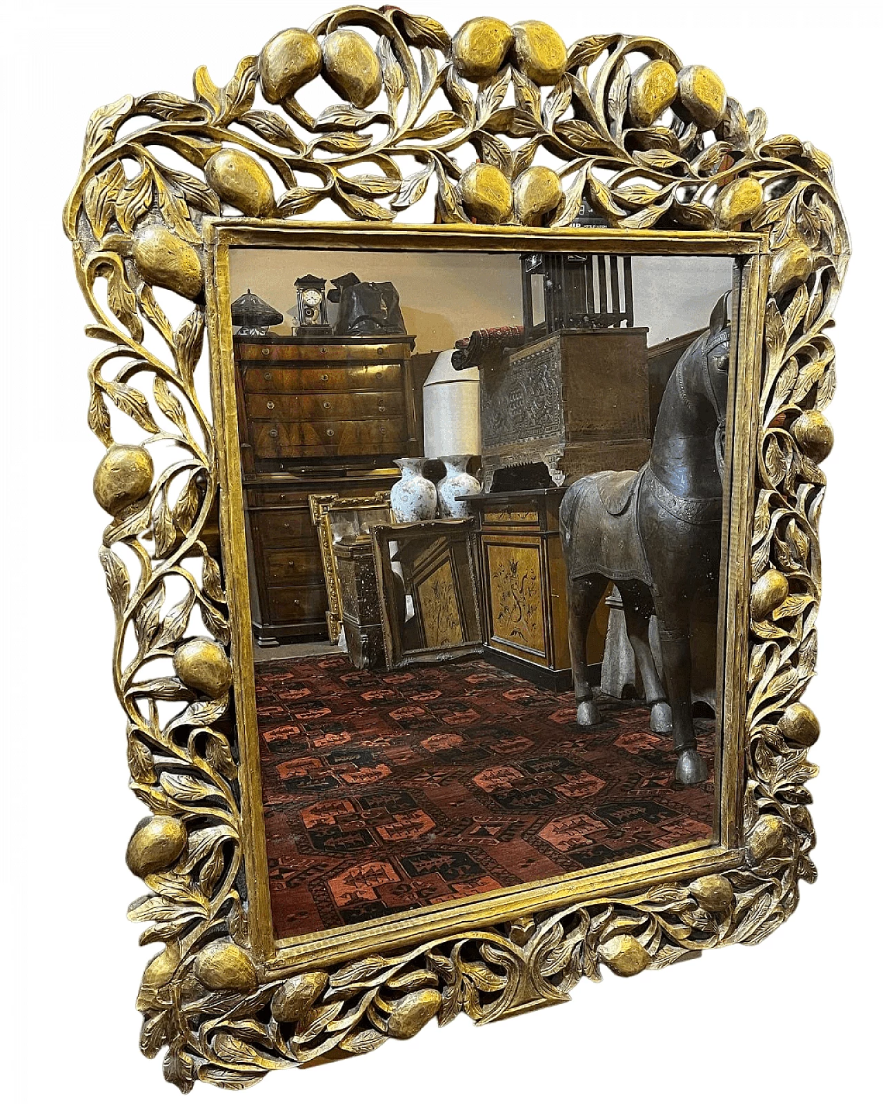 Specchio sudamericano in legno dorato e intagliato, '800 4