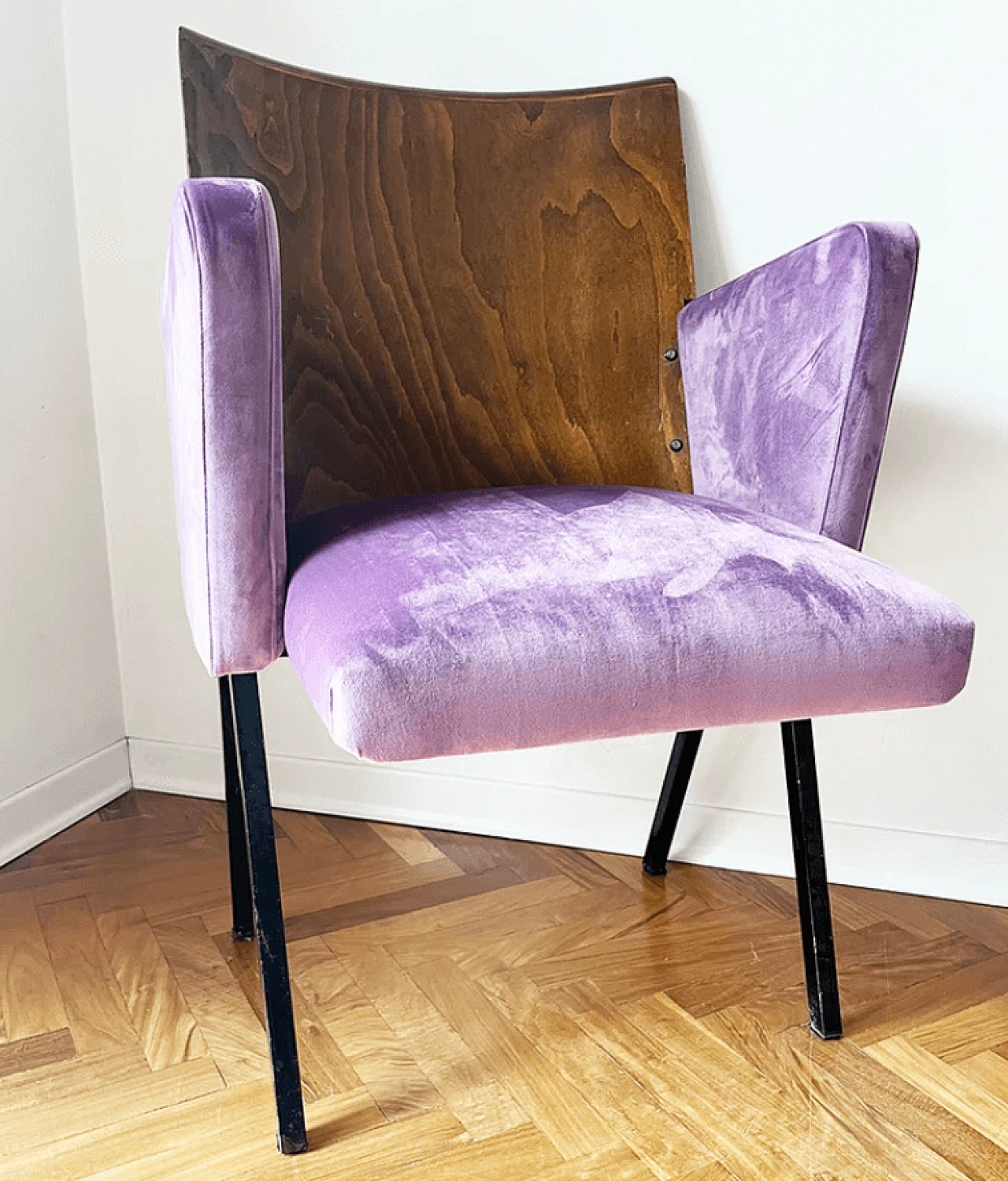 Mauve velvet theatre armchair, 1950s 3