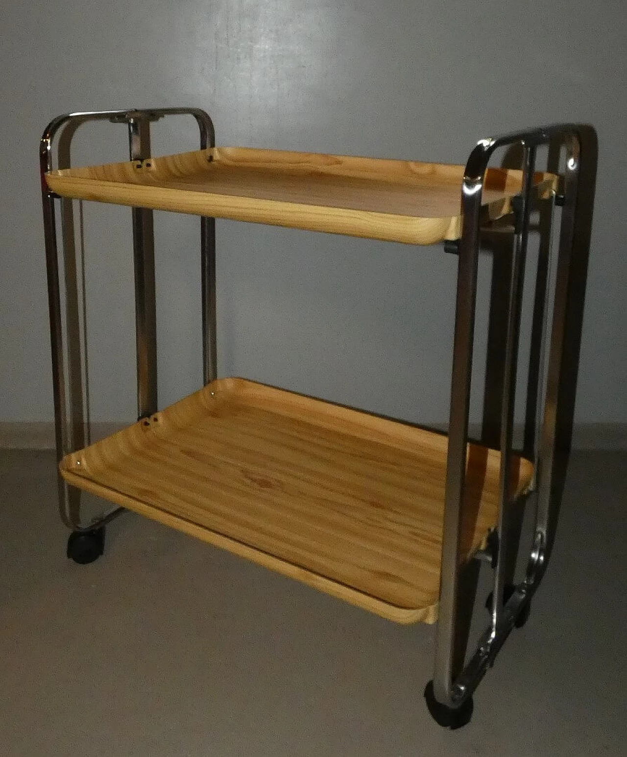 Chrome-plated steel folding cart in Bremshey Solingen style, 1960s 4