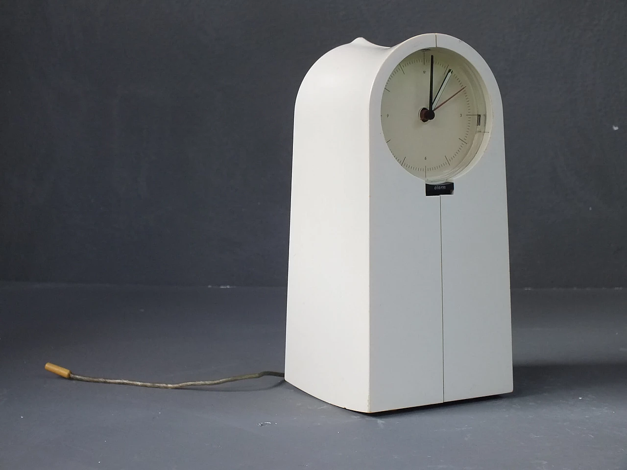 Thomson Coo Coo clock radio by Pilippe Starck for Alessi, 1994 7