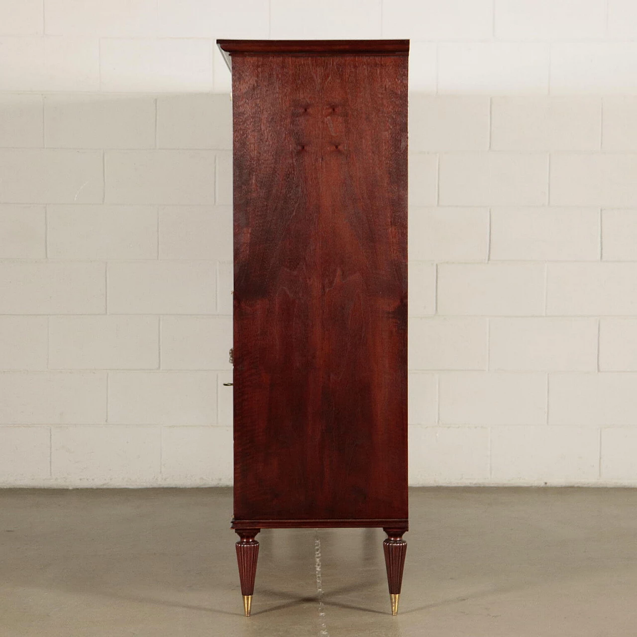 Cabinet with central bar compartment, 1950s 3