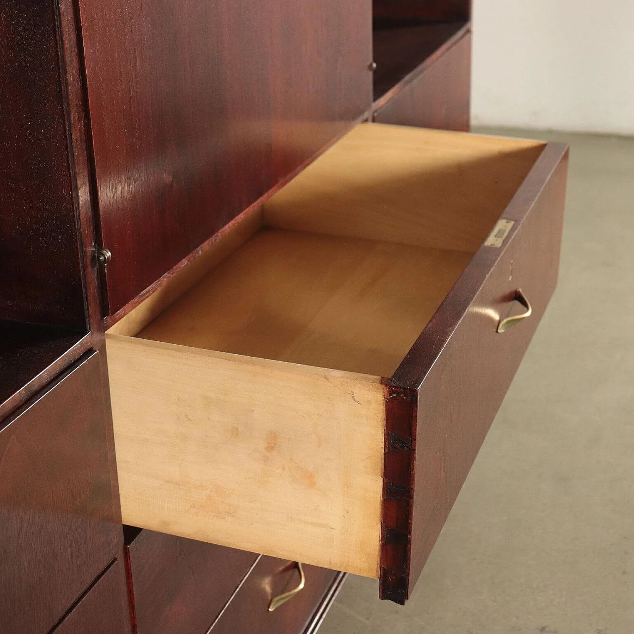 Cabinet with central bar compartment, 1950s 9