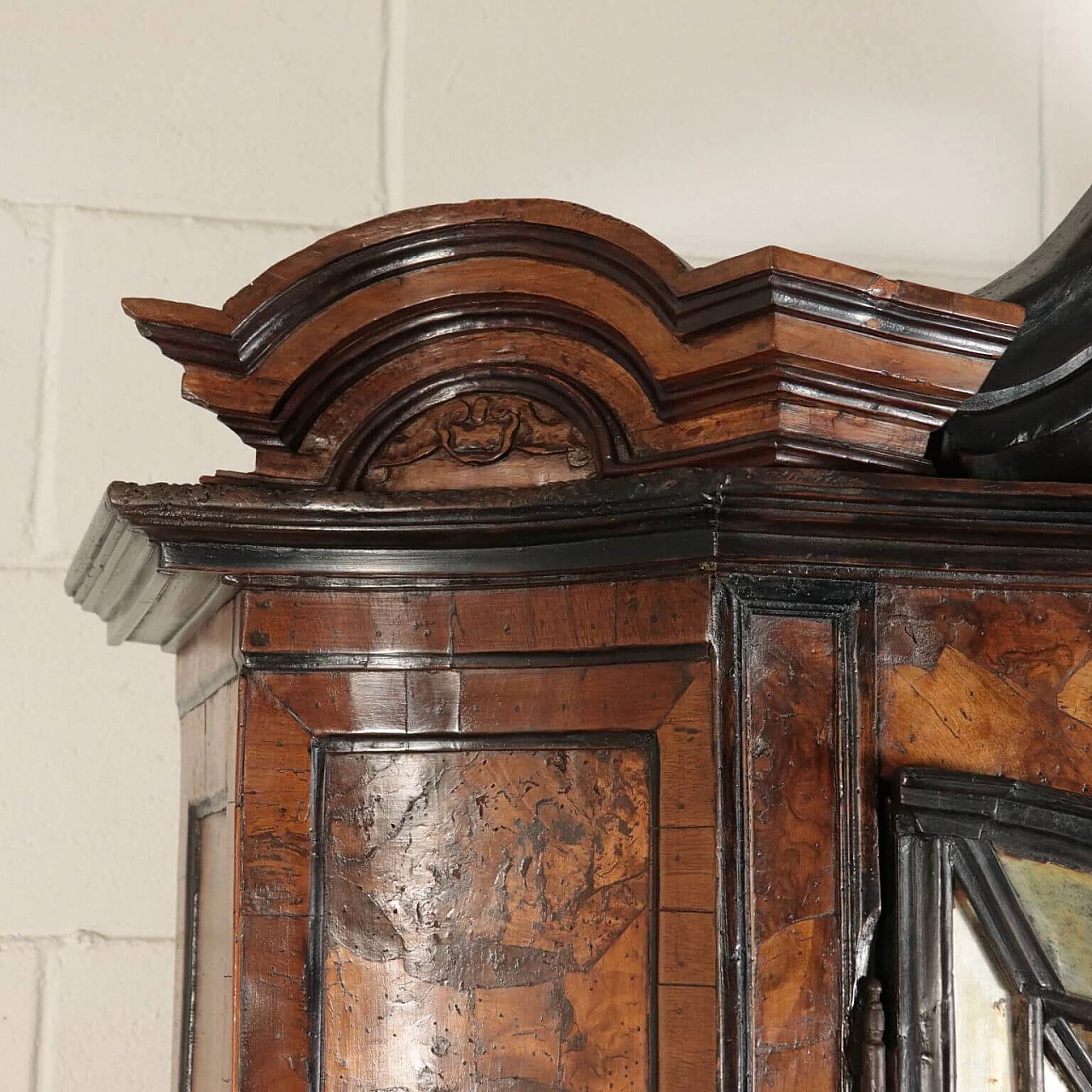 Grande troumeau con specchi e anta apribile a ribalta, del '900 10