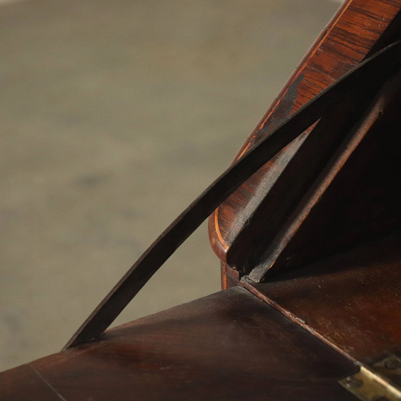 Ribalta piemontese in bois de rose e altre essenze, dell'800 8