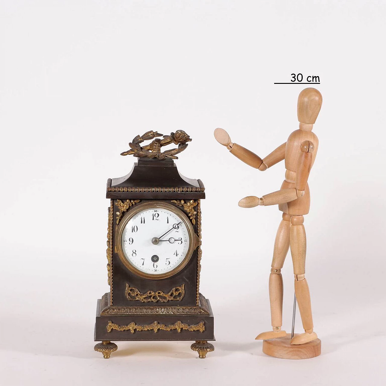 Napoleon III style bronze table clock, 19th century 2
