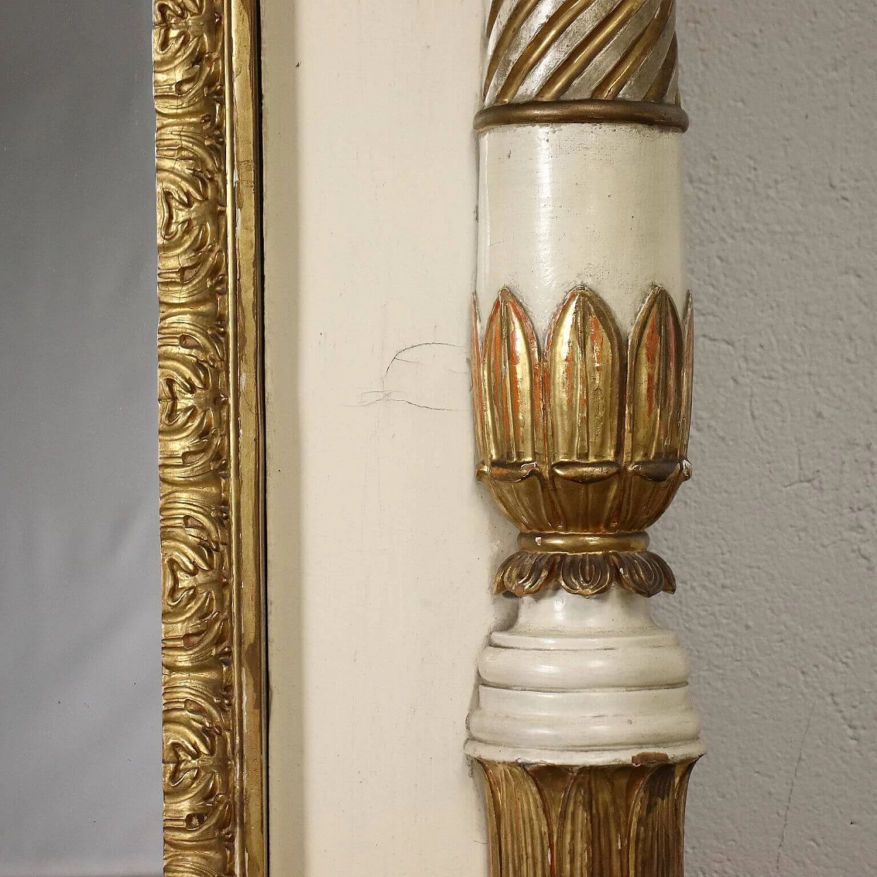 Lacquered and gilded restoration chimneypiece, 19th century 9
