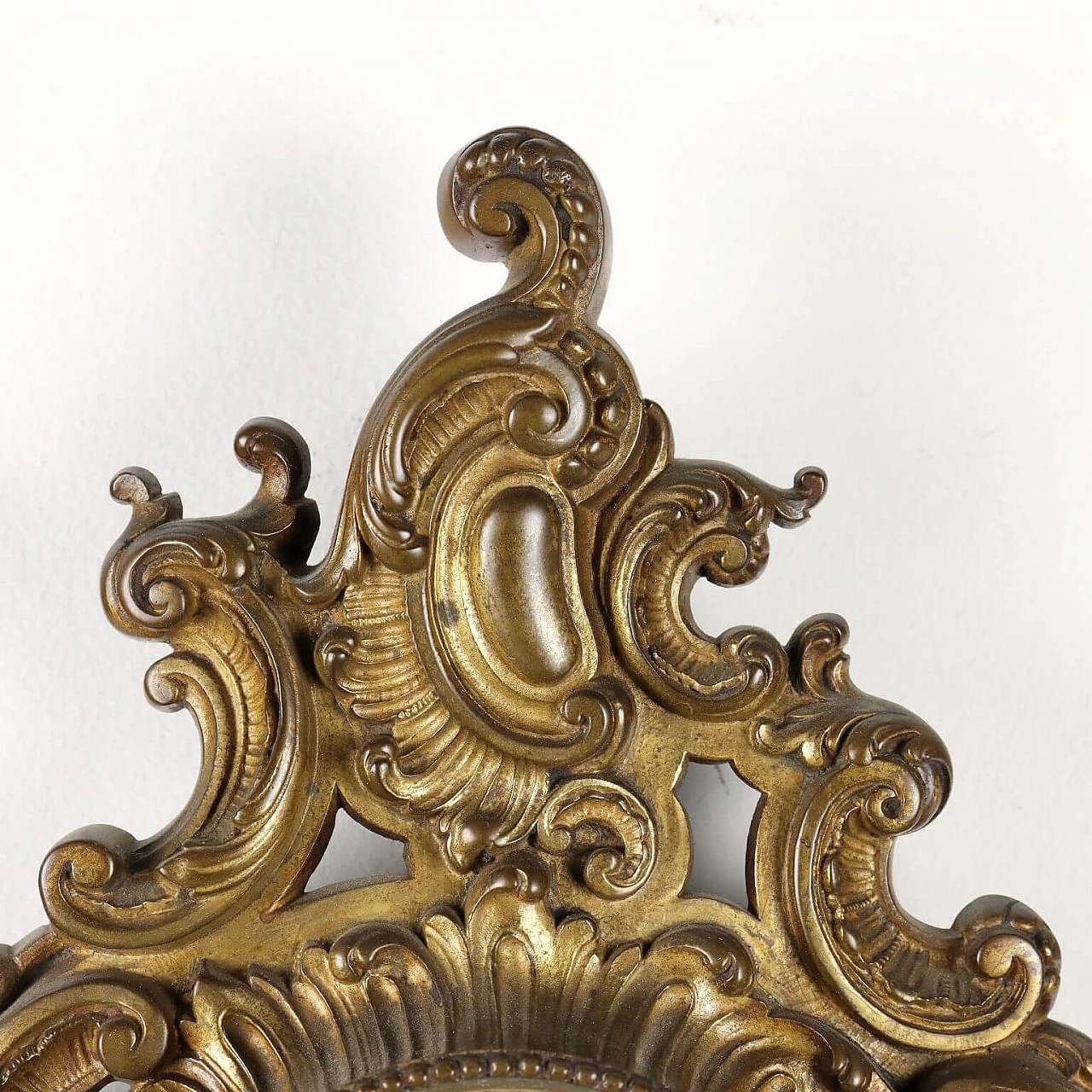 Gilded bronze wall clock in Rococo style, 19th century 5