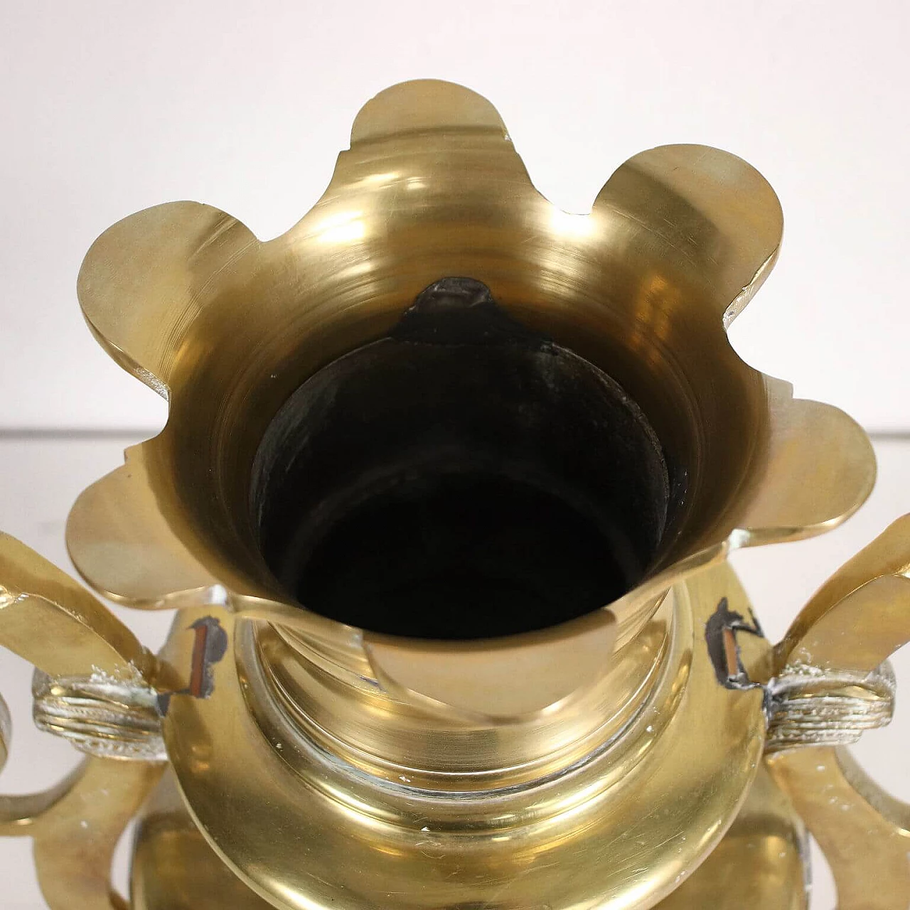 Gilded brass vase, 19th century 5
