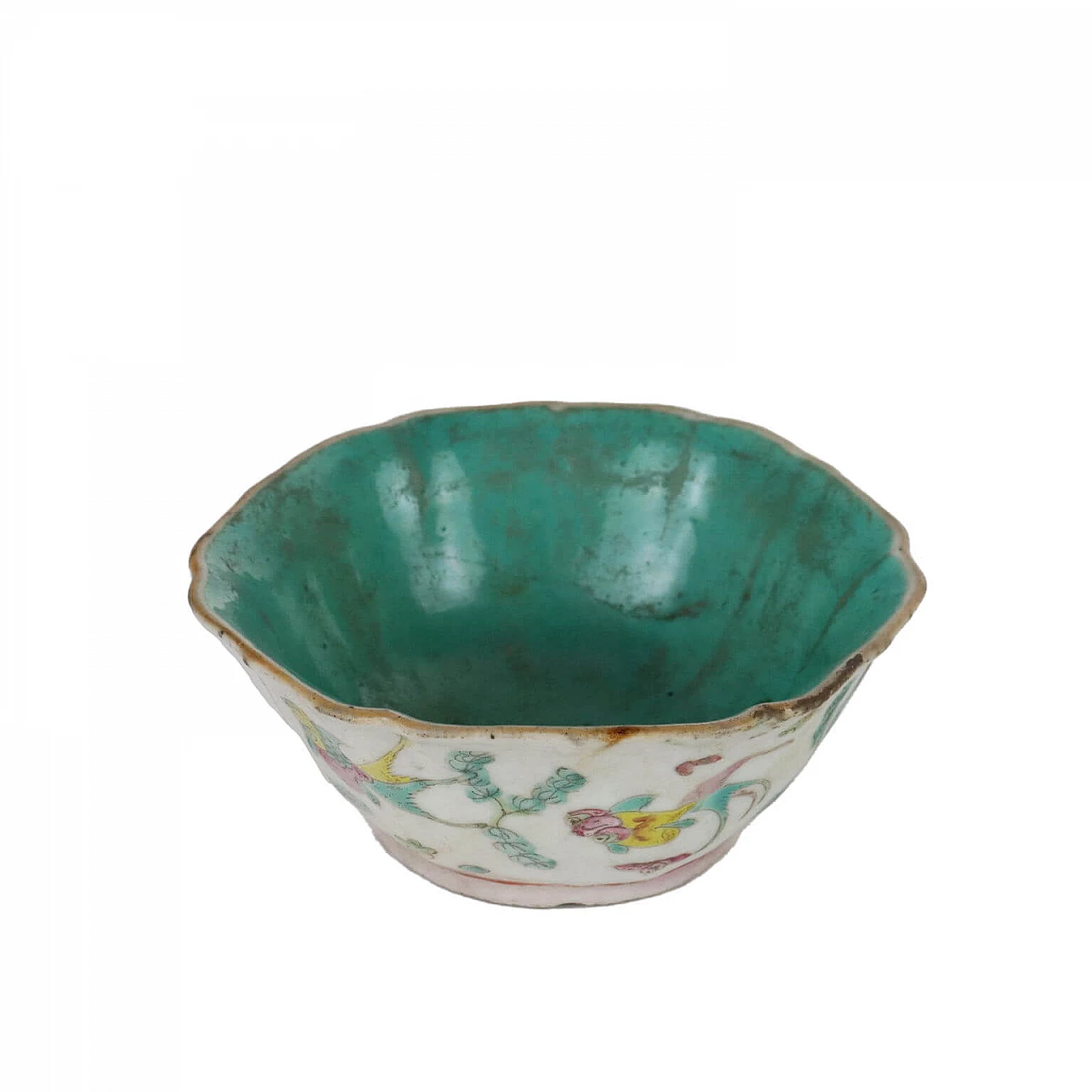Chinese decorated porcelain bowl, 19th century 1