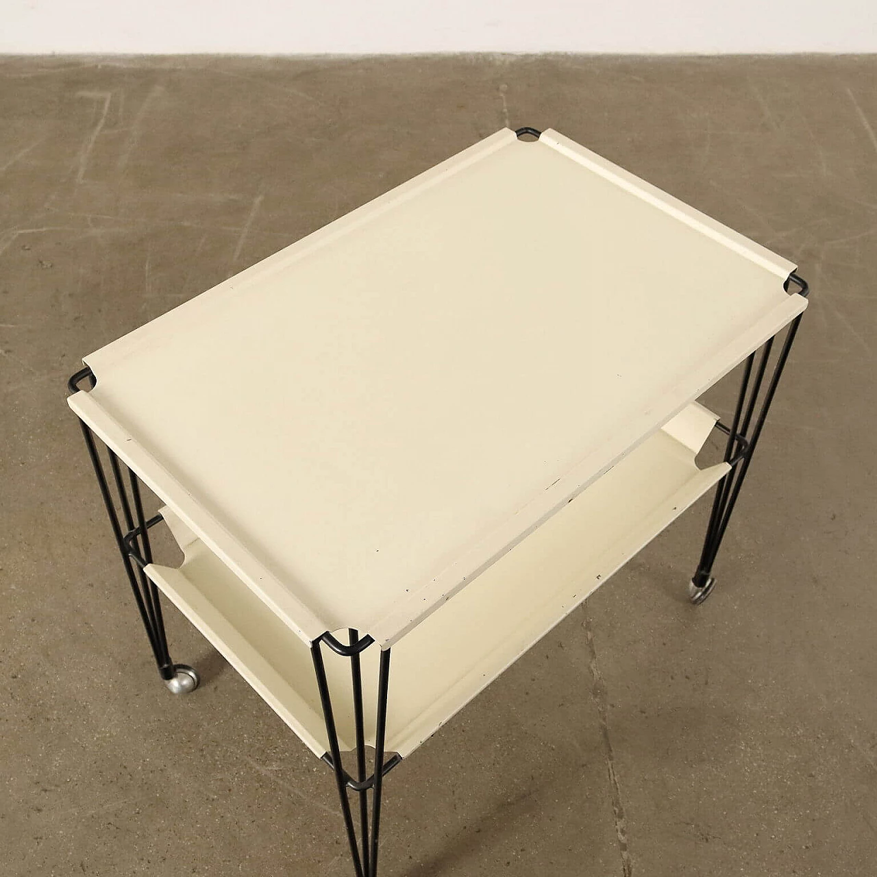 Carrello da servizio in metallo, anni '60 4