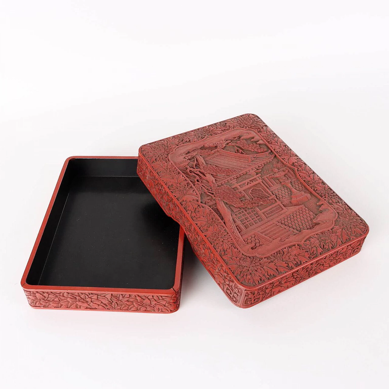 Suzuribako writing box in carved and lacquered wood 5