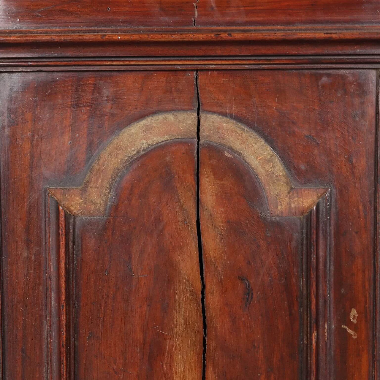 Renaissance style walnut sideboard, 20th century 9